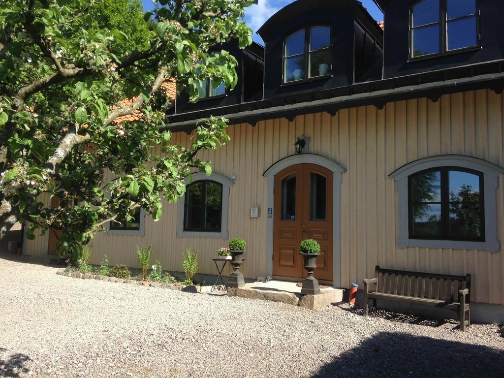 Runnvikens Pensionat Tystberga Luaran gambar