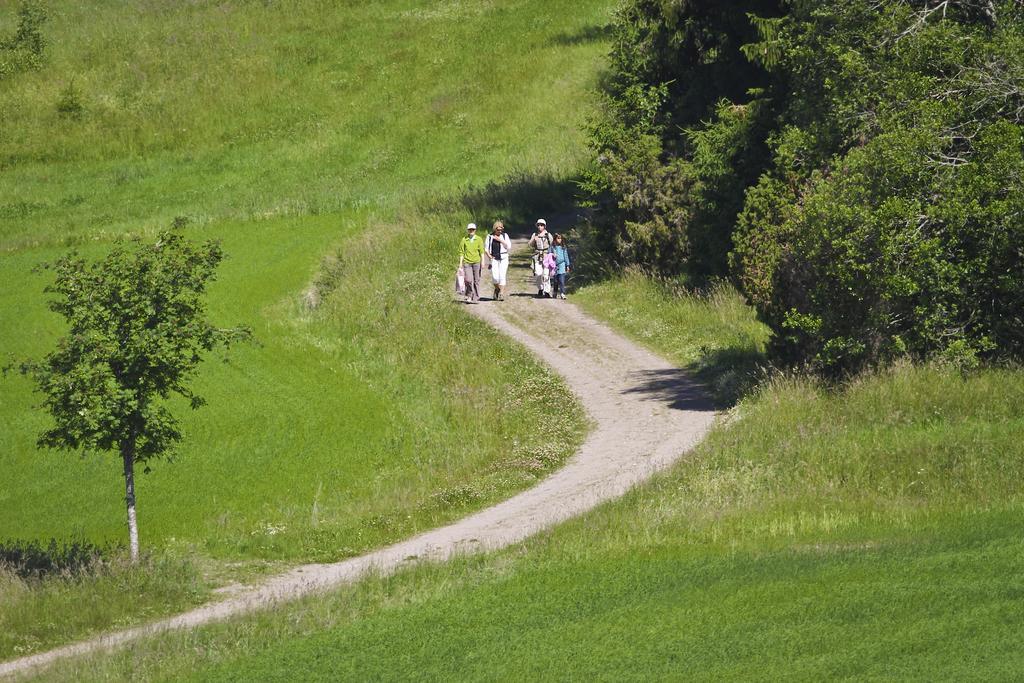 Runnvikens Pensionat Tystberga Luaran gambar